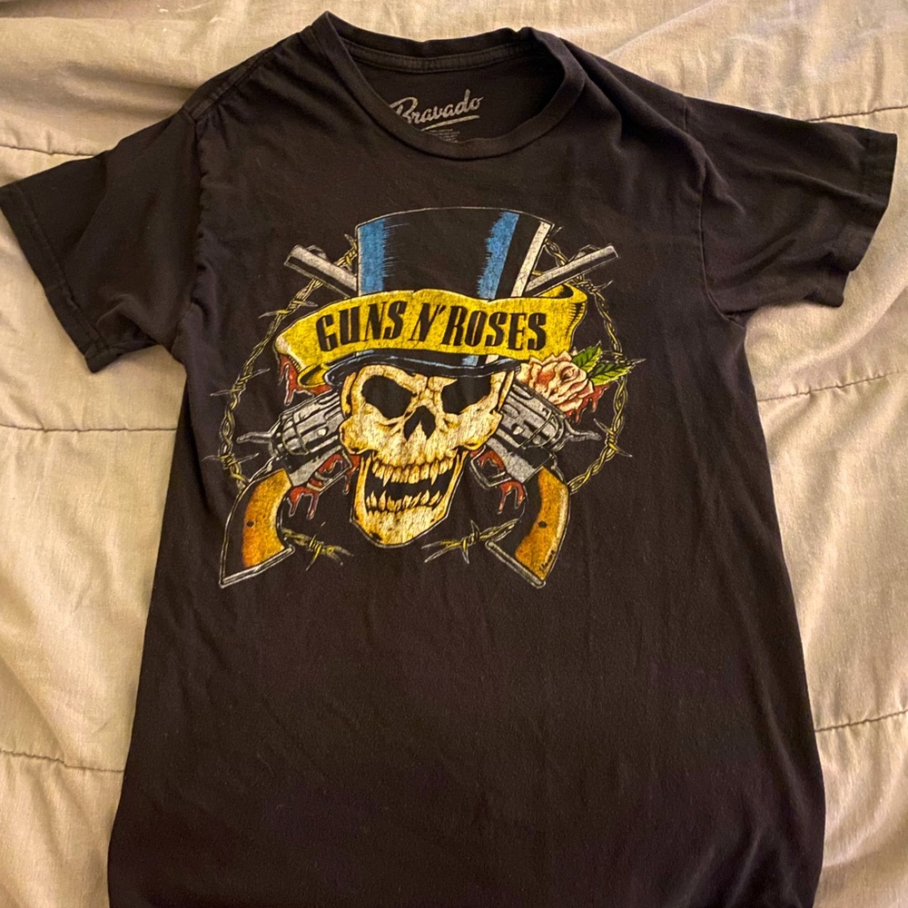 Guns ‘n’ Roses T-Shirt, breathable material, faded black